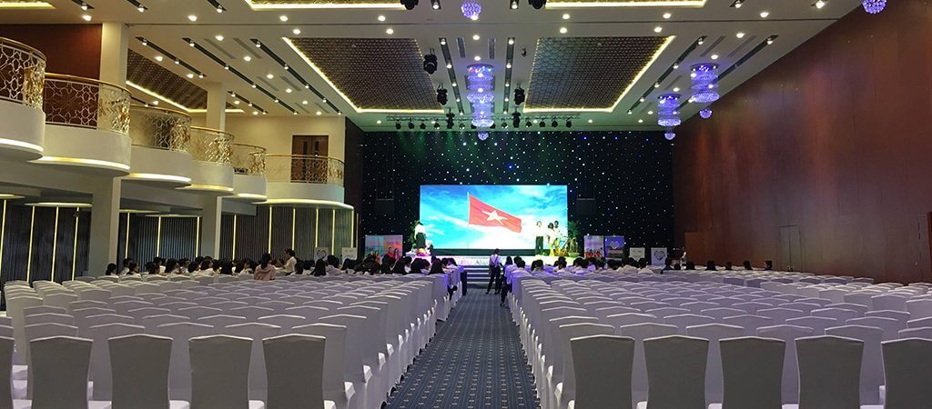 Tiêu chí chọn thảm trải sự kiện phù hợp