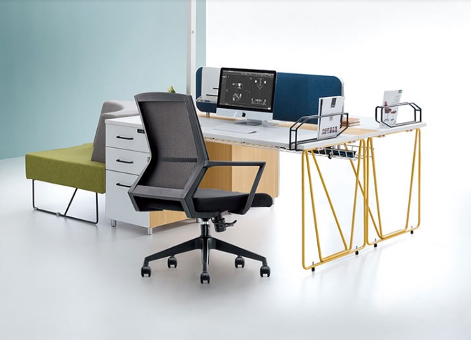 Ghế xoay văn phòng GAT01