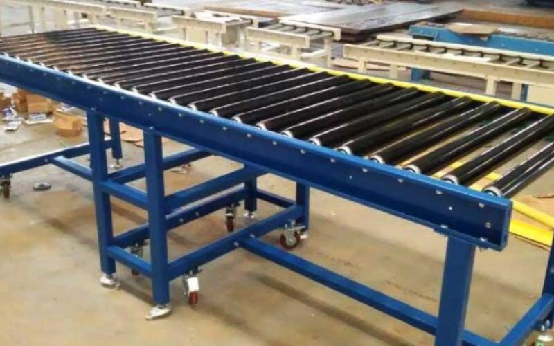Ứng dụng của băng tải xích con lăn trong cuộc sống
