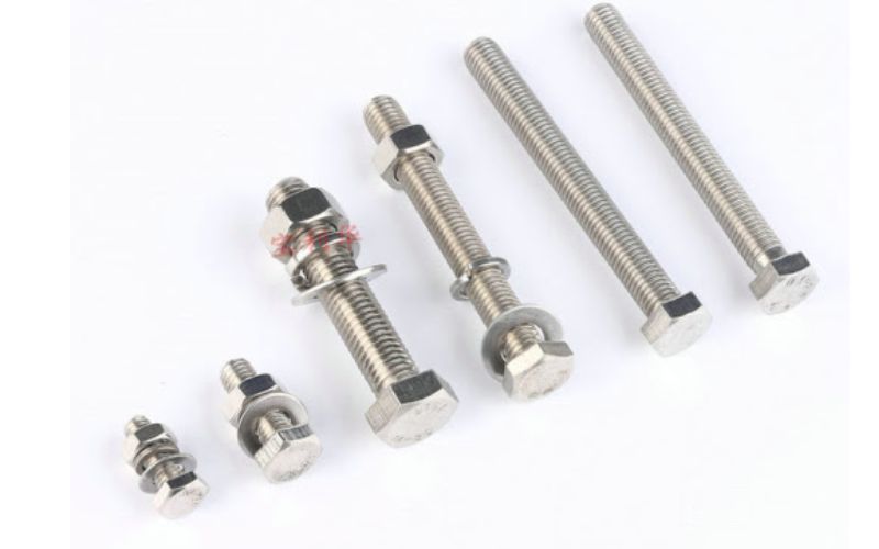 Ốc vít Inox khác với Bulong Inox như thế nào?