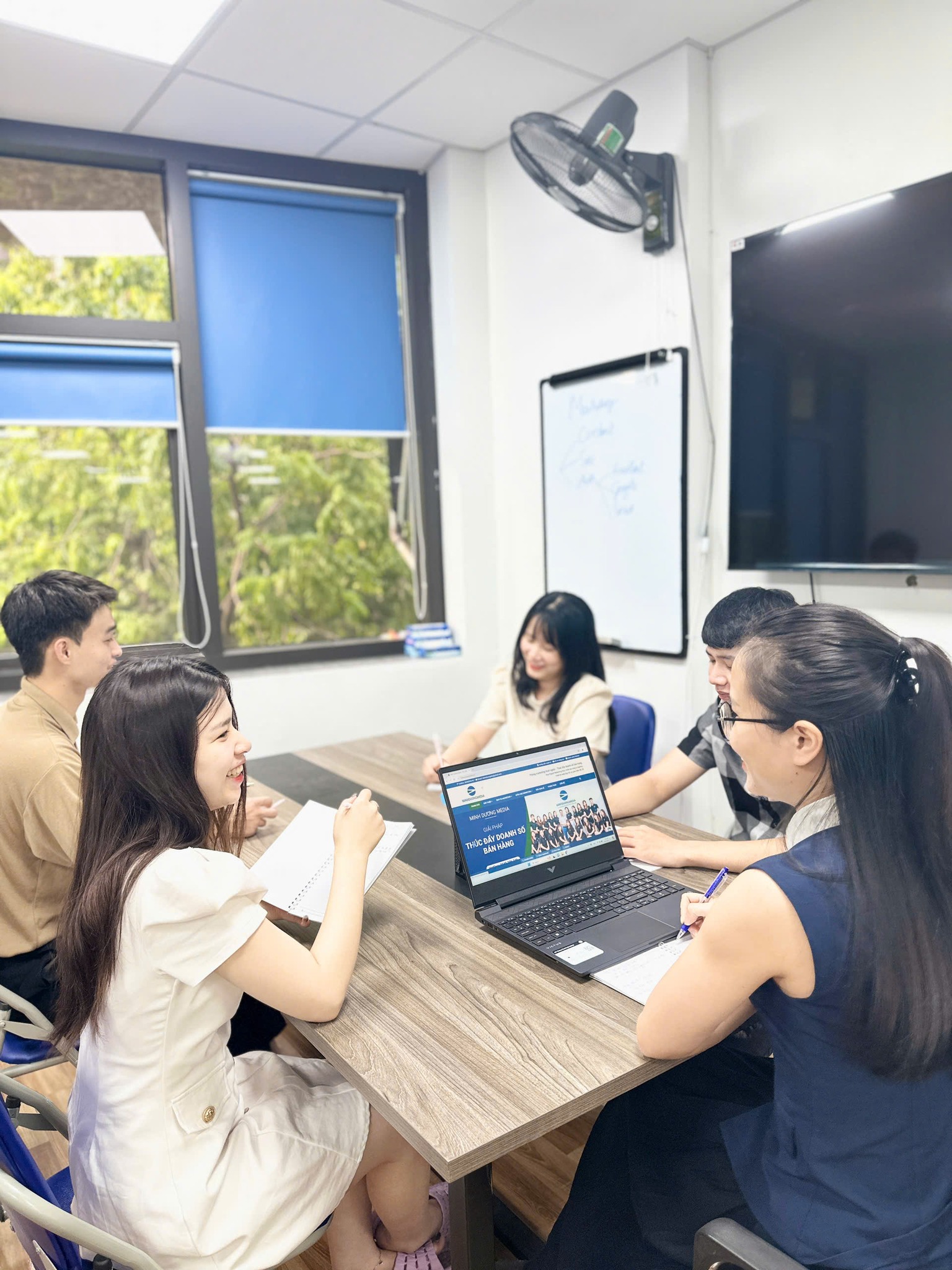 dịch vụ chăm sóc website