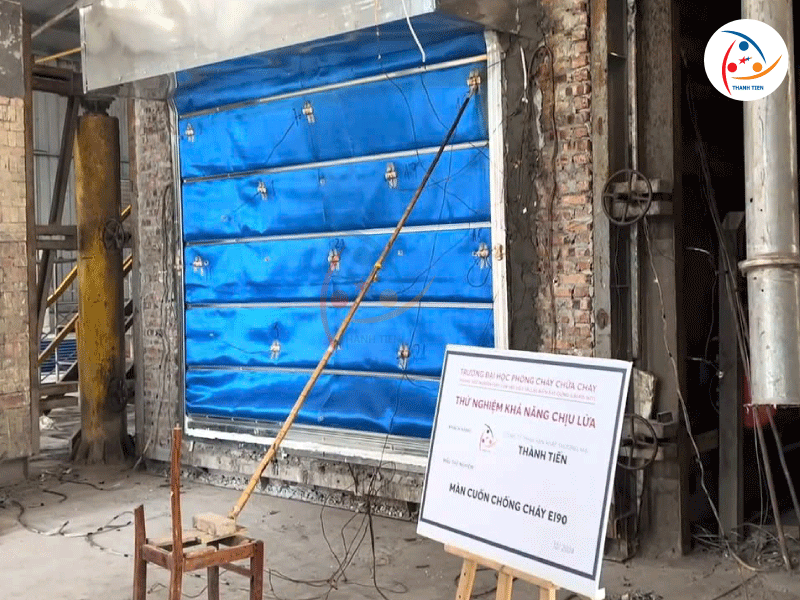 rèm chống cháy thành tiến